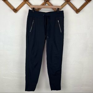 Athleta Trekkie North Jogger pants size 8 black